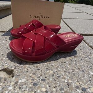 Cole Haan Nike Air Ezra Slizes, red patent leather, pristine condition, 8